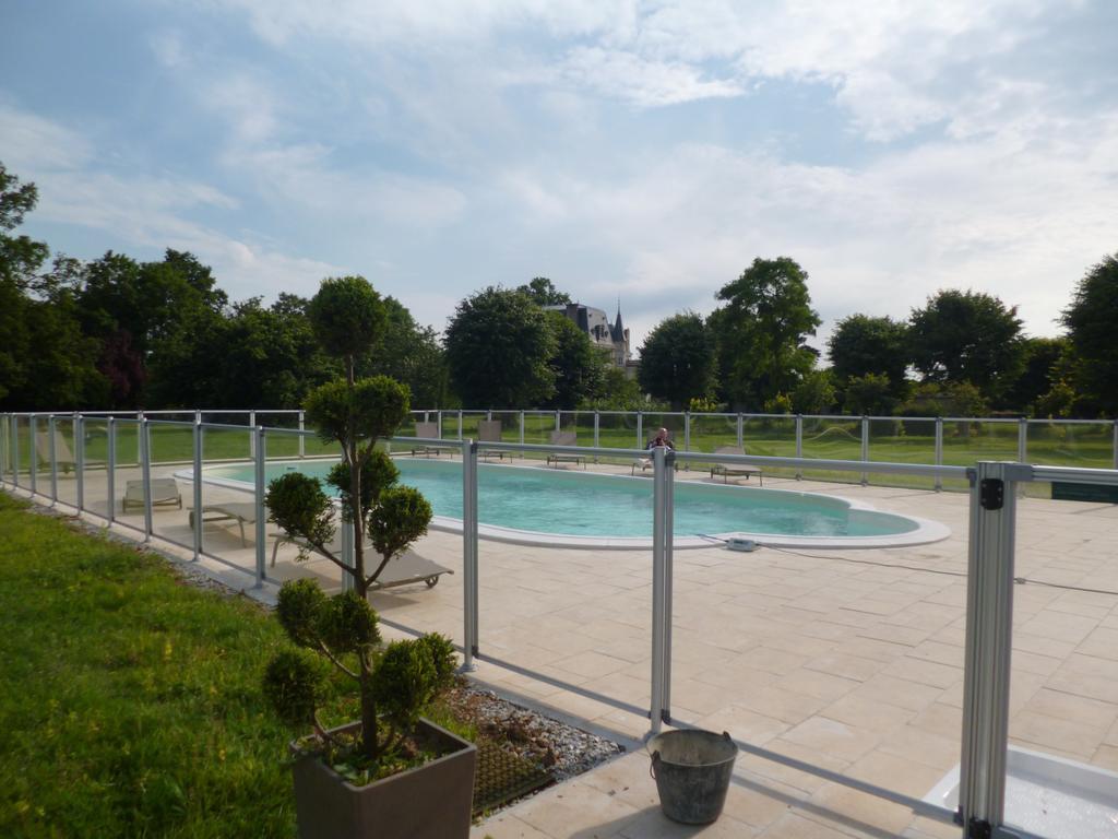 Chambres D'Hotes Chateau De La Puisaye Verneuil d'Avre et d'Iton Esterno foto