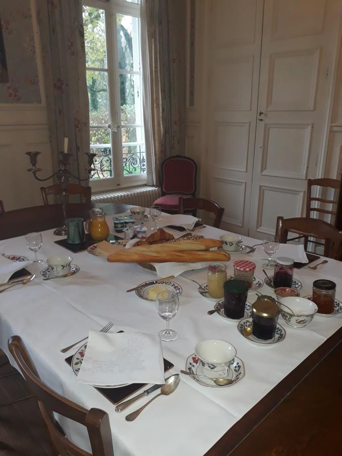 Chambres D'Hotes Chateau De La Puisaye Verneuil d'Avre et d'Iton Esterno foto