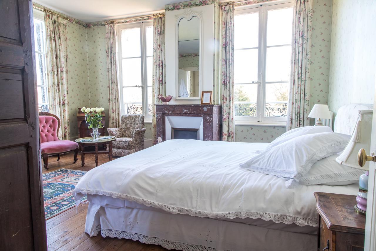 Chambres D'Hotes Chateau De La Puisaye Verneuil d'Avre et d'Iton Esterno foto