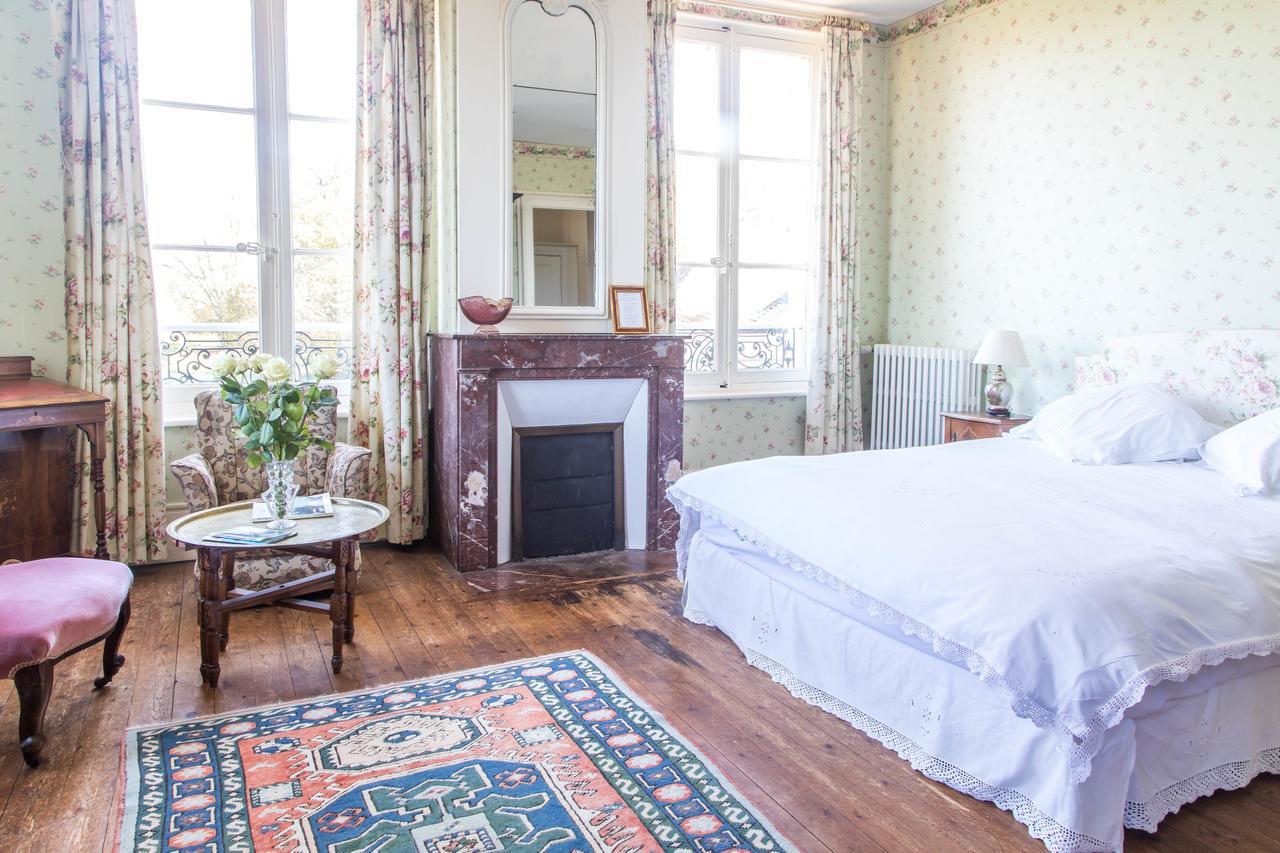 Chambres D'Hotes Chateau De La Puisaye Verneuil d'Avre et d'Iton Esterno foto